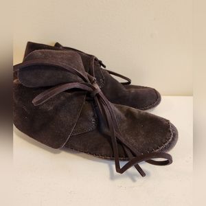TOMS womens moccasin brown suede boots